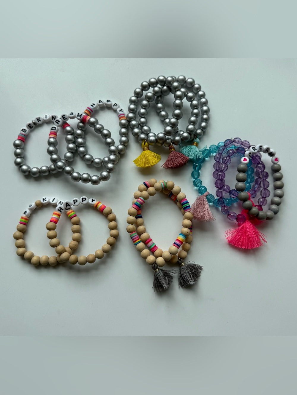 Collection of 14 toddler / little girls stretch bracelets